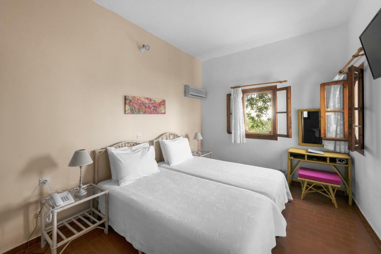 Cavo Grosso Bungalows Mavrovúni Kültér fotó